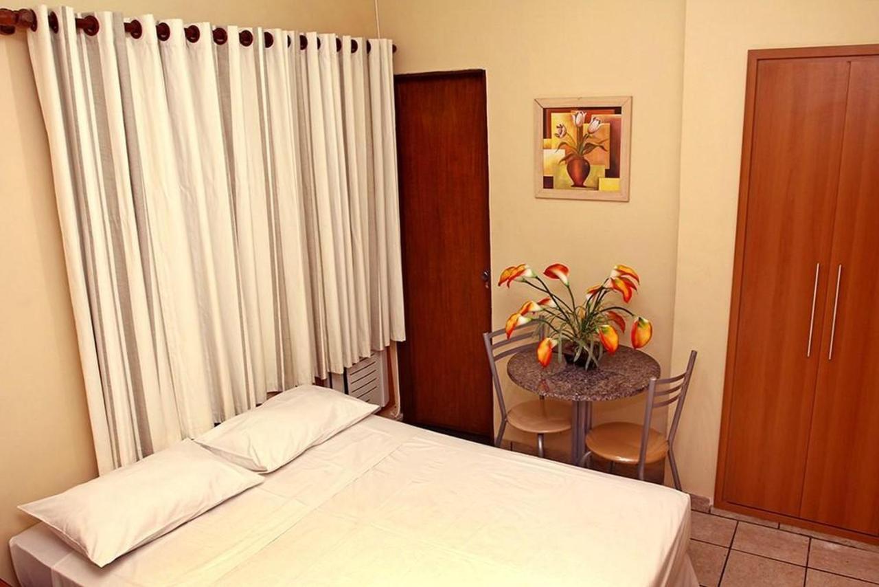 Oyo Center Hotel, 里贝朗普雷托 外观 照片